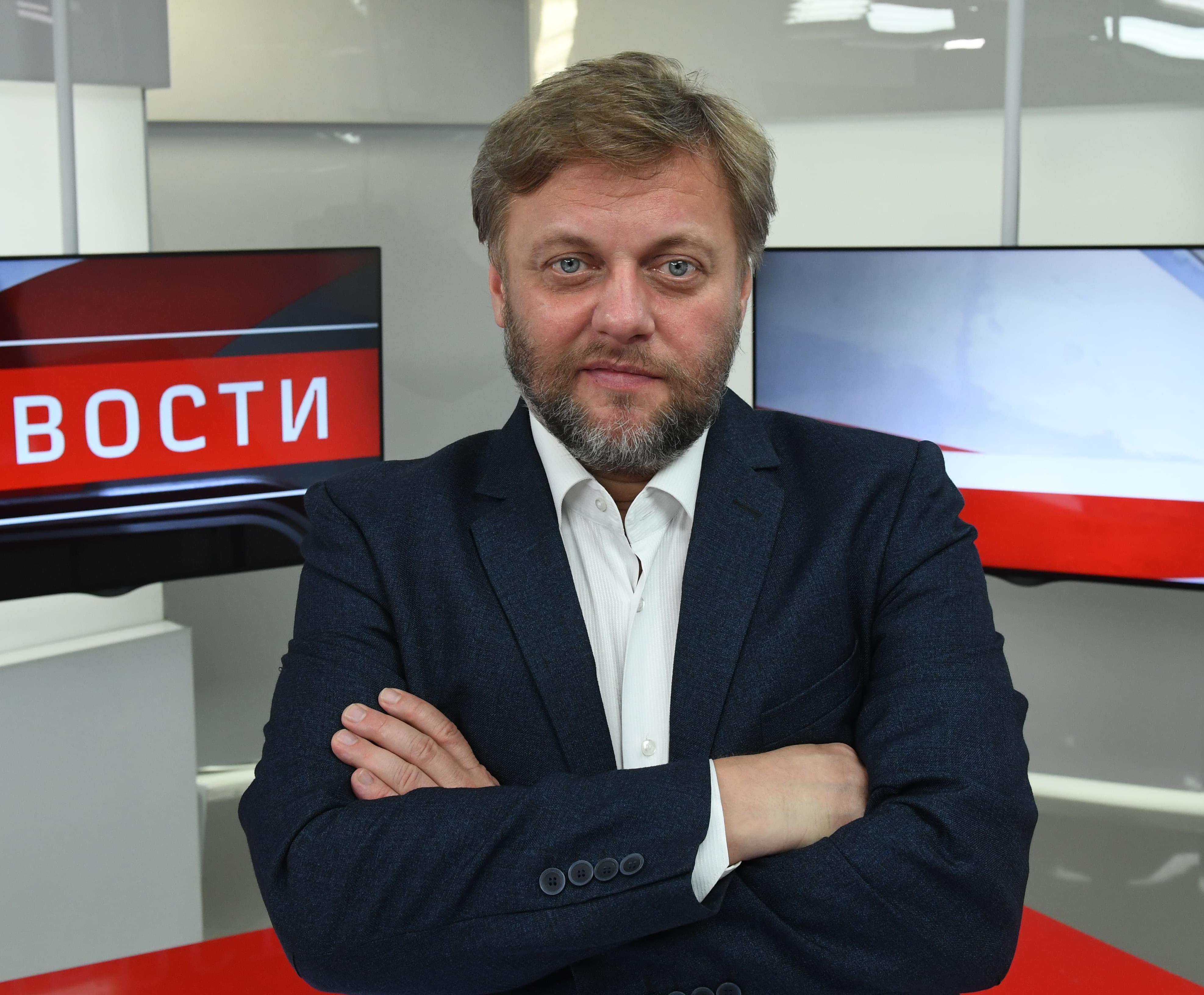 Михаил Ермолаев